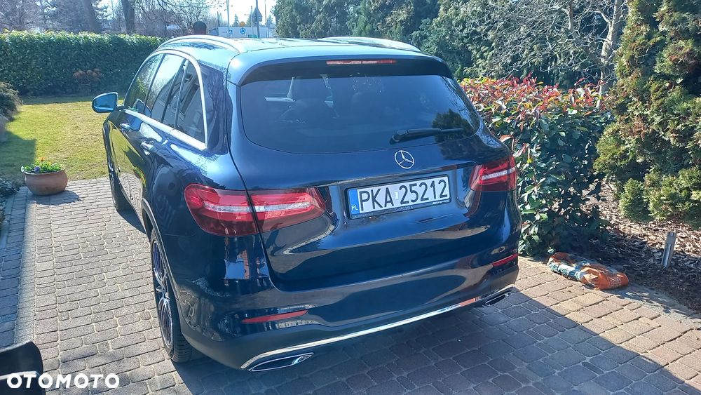 Mercedes-Benz GLC 250 d 4Matic 9G-TRONIC AMG Line - 21