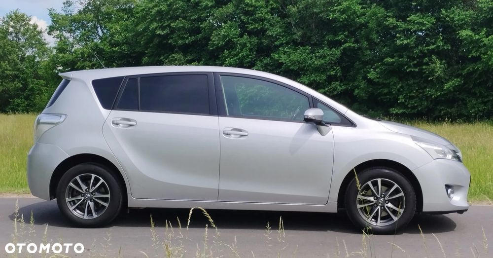 Toyota Verso 1.8 Prestige - 11