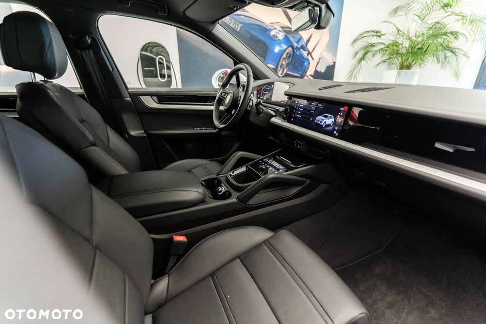 Porsche Cayenne - 14