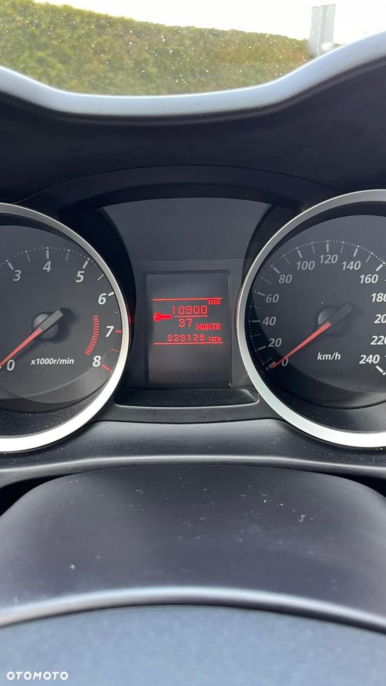 Mitsubishi Lancer 1.6 Invite - 6