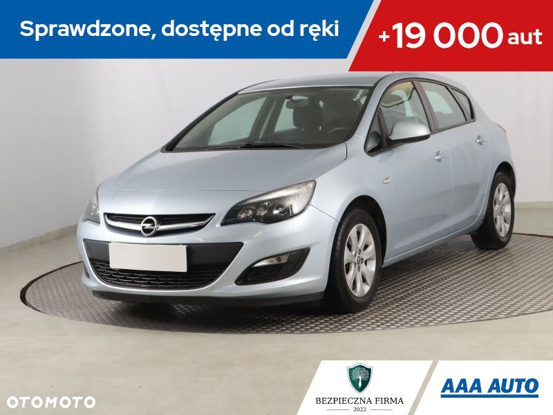 Opel Astra - 1