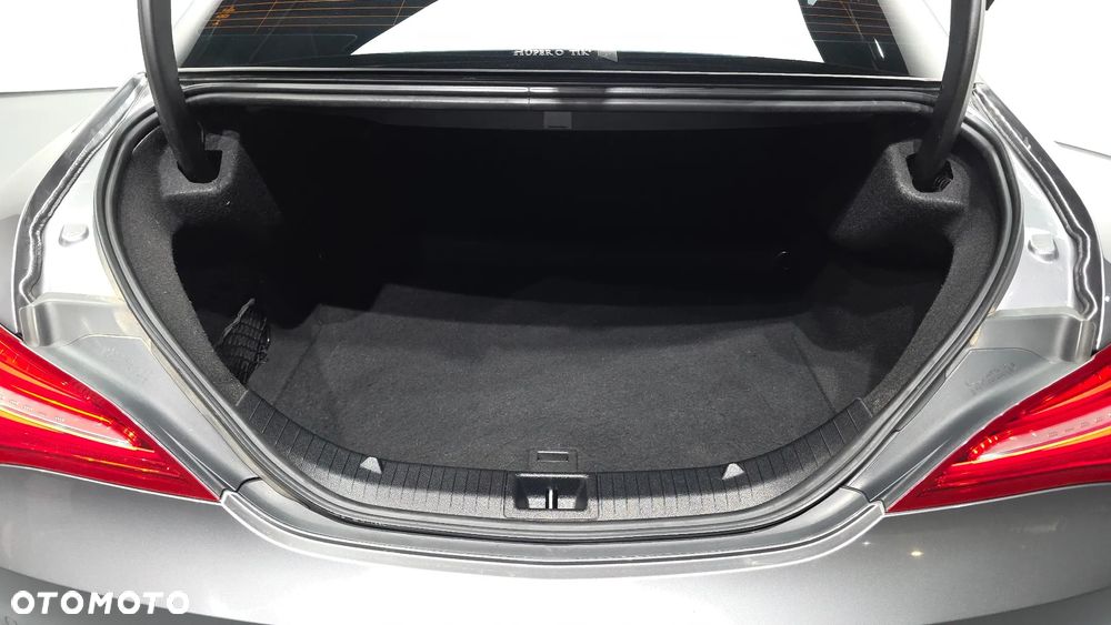 Mercedes-Benz CLA - 18
