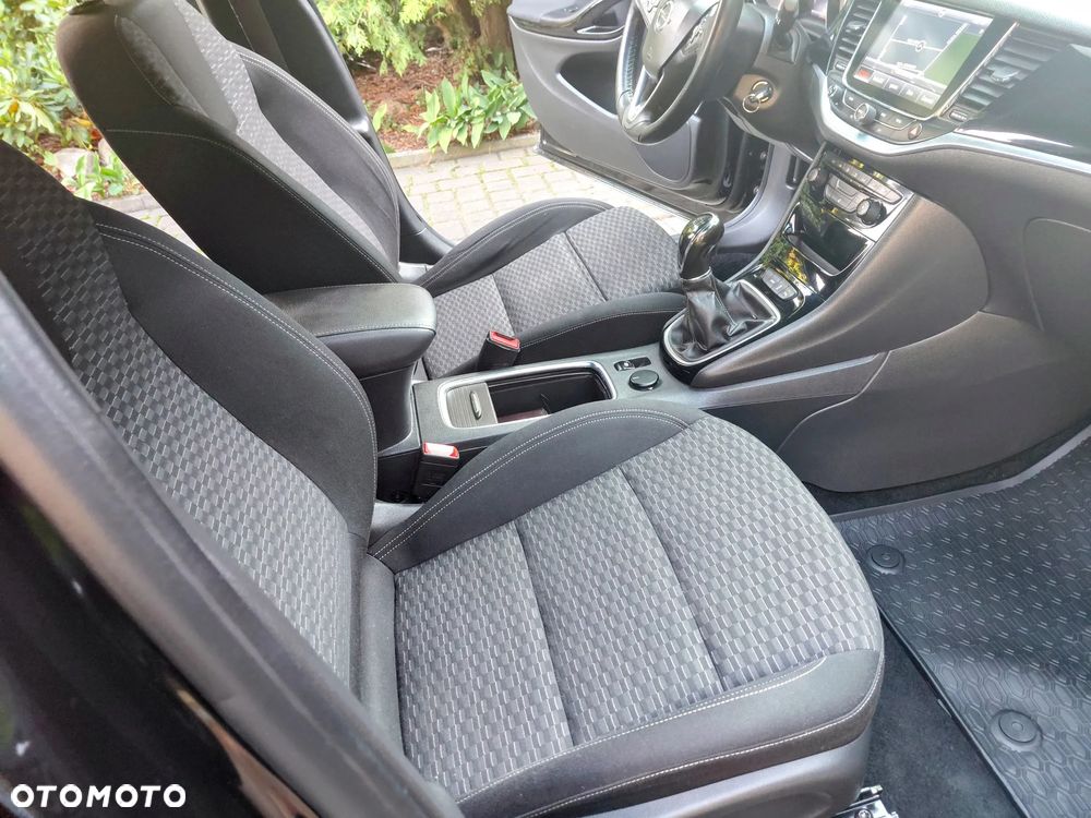 Opel Astra 1.4 Turbo Sports Tourer 120 Jahre - 25