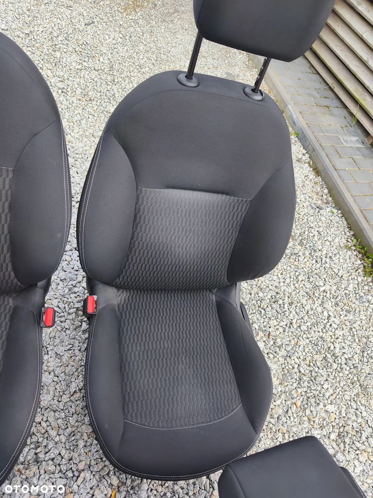 FOTELE PRZÓD TYŁ WNĘTRZE  PEUGEOT 208 I LIFT - 7