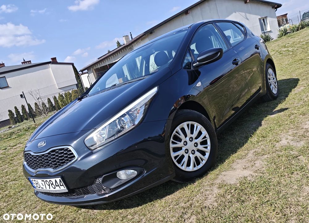 Kia Ceed 1.4 CVVT Attract - 13