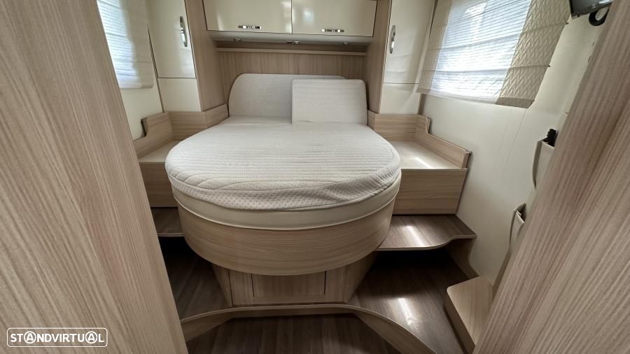 Burstner Ixeo IT 734 30 Anos c.central e basculante - 24