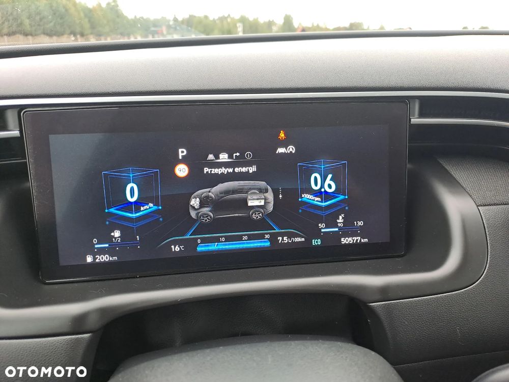 Hyundai Tucson 1.6 T-GDi 48V-Hybrid 2WD DCT Select - 11