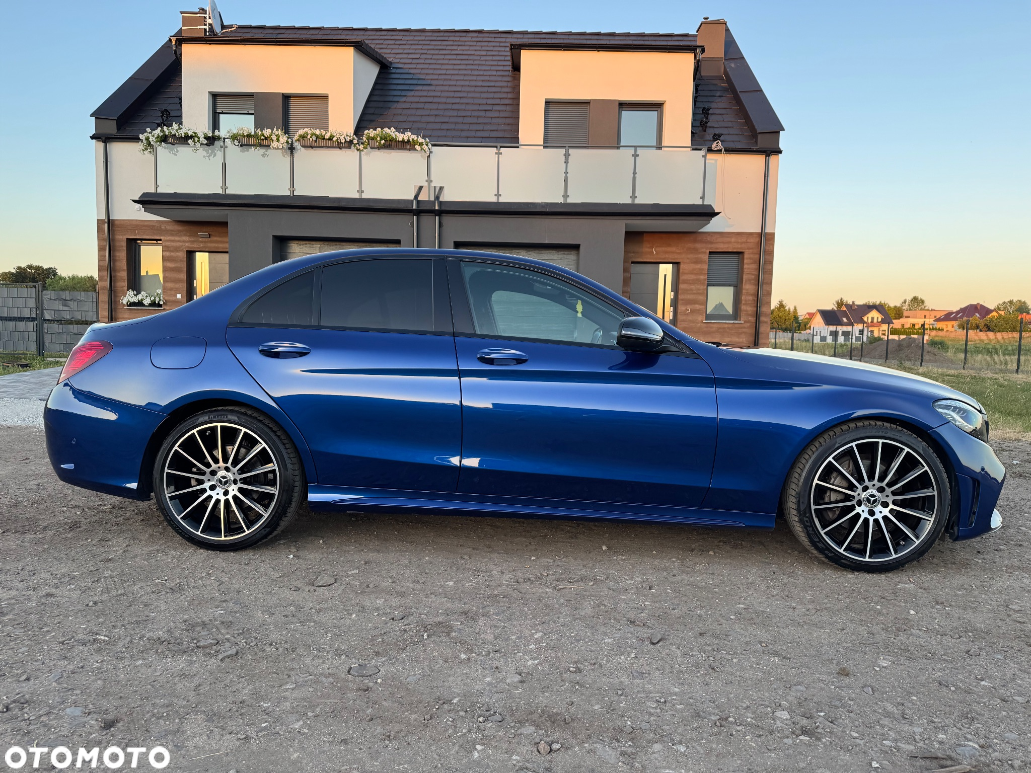 Mercedes-Benz Klasa C 200 T 9G-TRONIC AMG Line - 5
