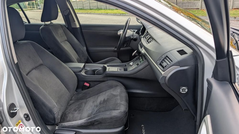 Lexus CT Dynamic Line - 10