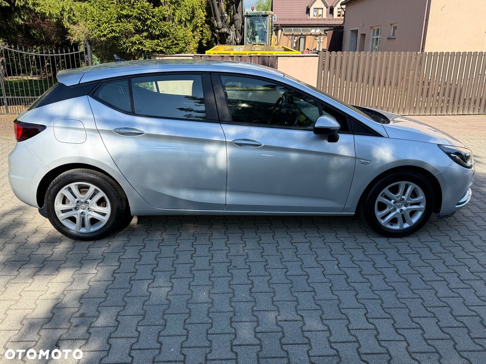 Opel Astra - 3
