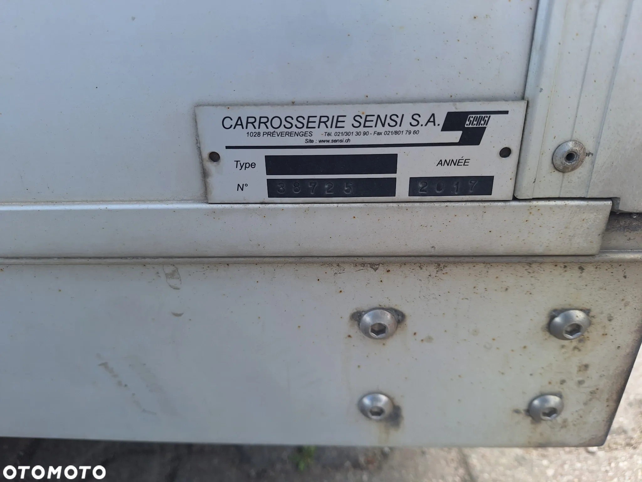 Paka SKRZYNIA ŁADUNKOWA - VW TRANSPORTER T6 / T5 RAMA 256 / 200 - 5