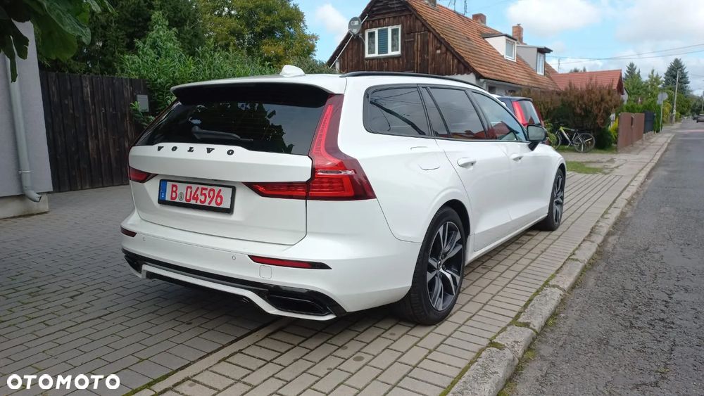 Volvo V60 B4 D Geartronic RDesign - 4