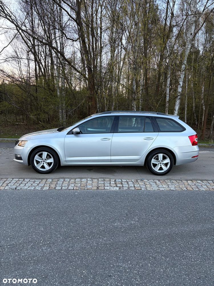Skoda Octavia 1.6 TDI SCR Active - 7