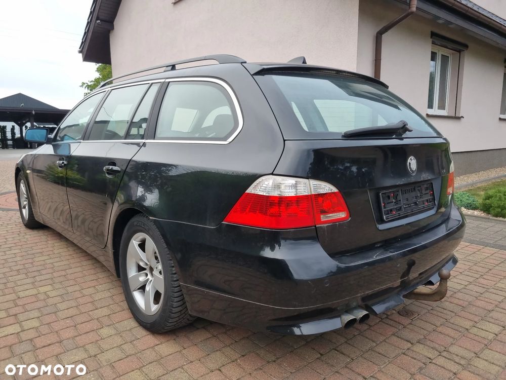 BMW Seria 5 525i - 8