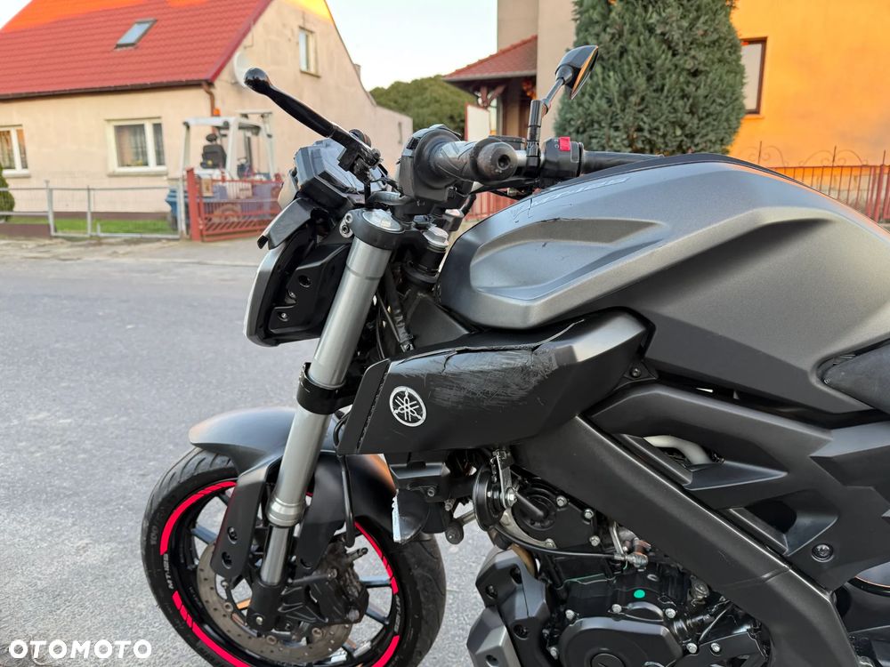 Yamaha MT - 18