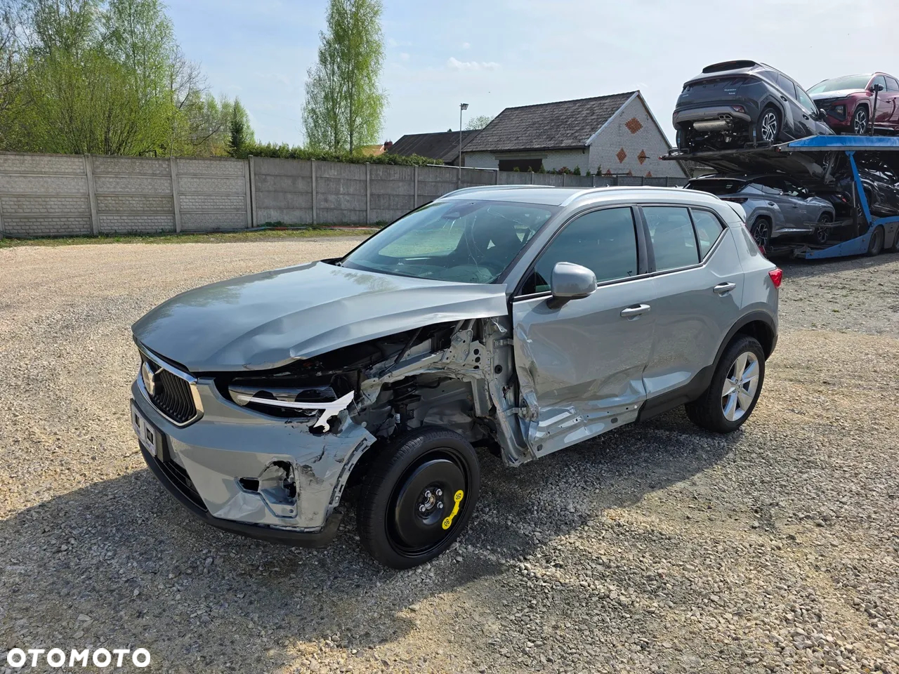Volvo XC 40 B3 Essential - 17