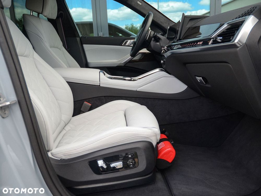 BMW X6 - 36