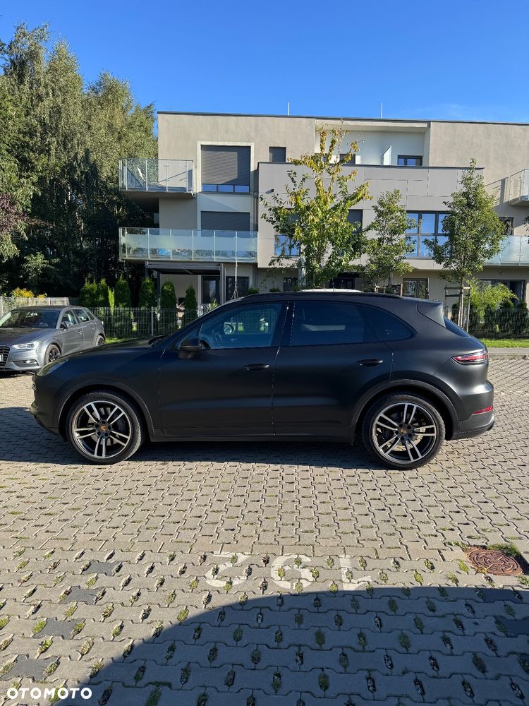 Porsche Cayenne S - 5