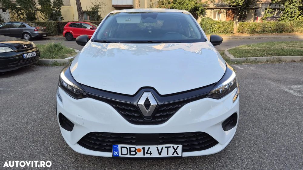 Renault Clio - 10