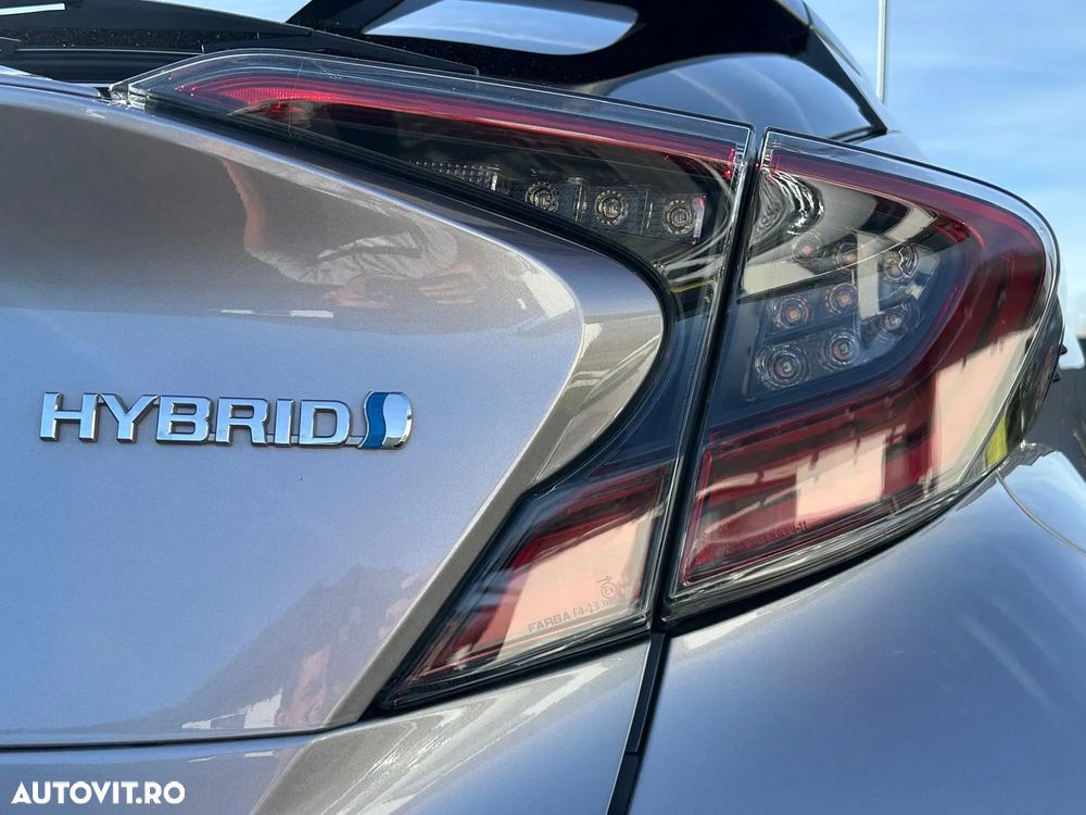 Toyota C-HR Hybrid Style - 16