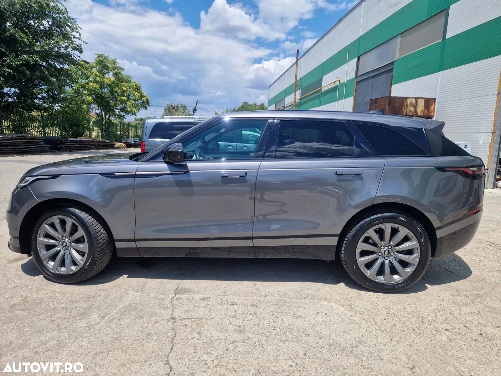 Land Rover Range Rover Velar 3.0 R-Dynamic HSE - 3