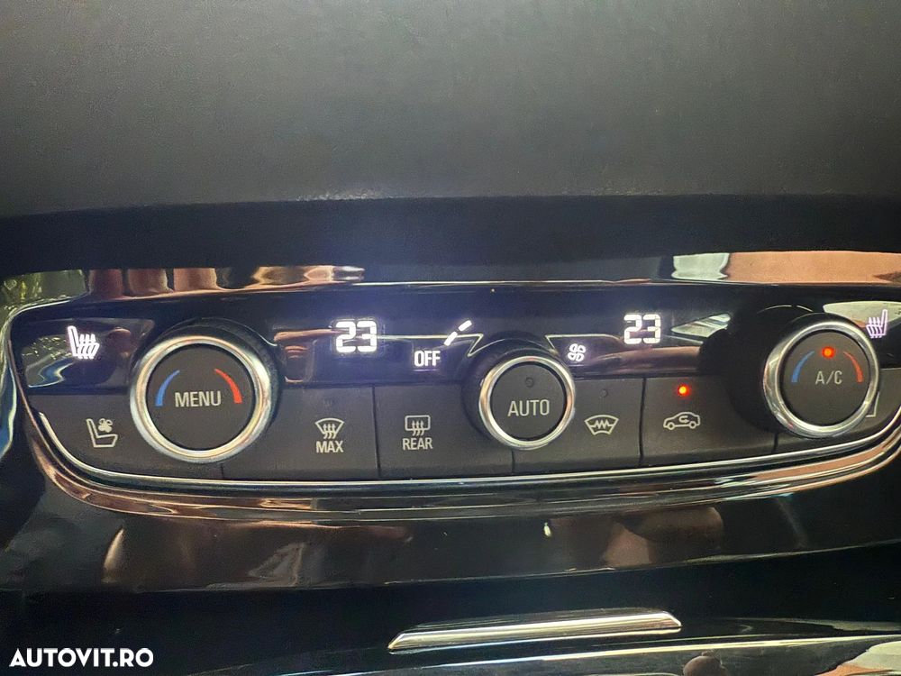 Opel Grandland X - 12