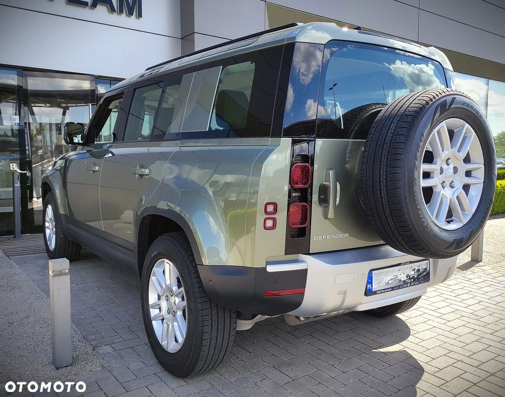Land Rover Defender - 15