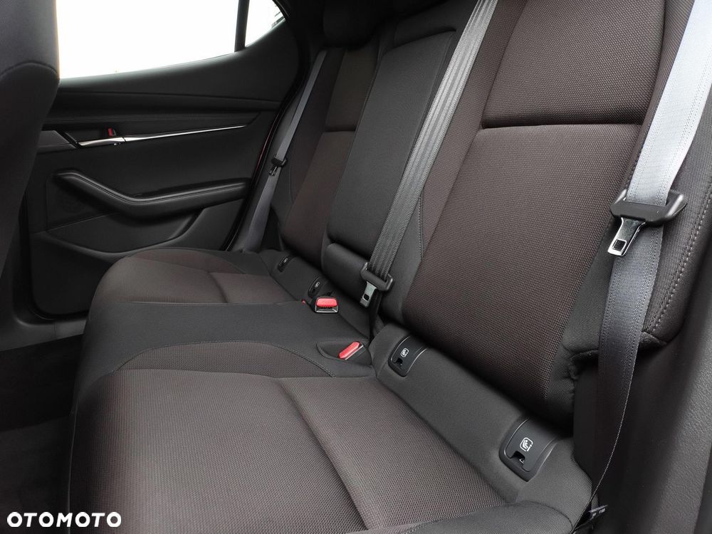 Mazda 3 2.0 mHEV Exclusive-Line - 29