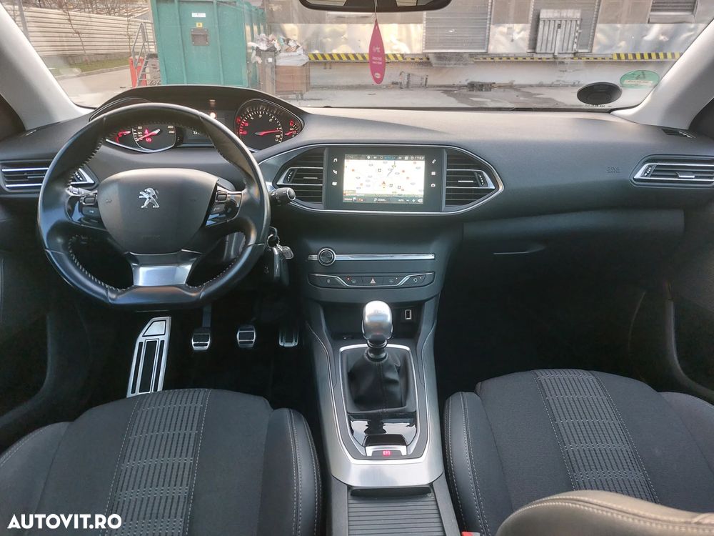 Peugeot 308 BlueHDi 120 Stop & Start Business-Line - 9