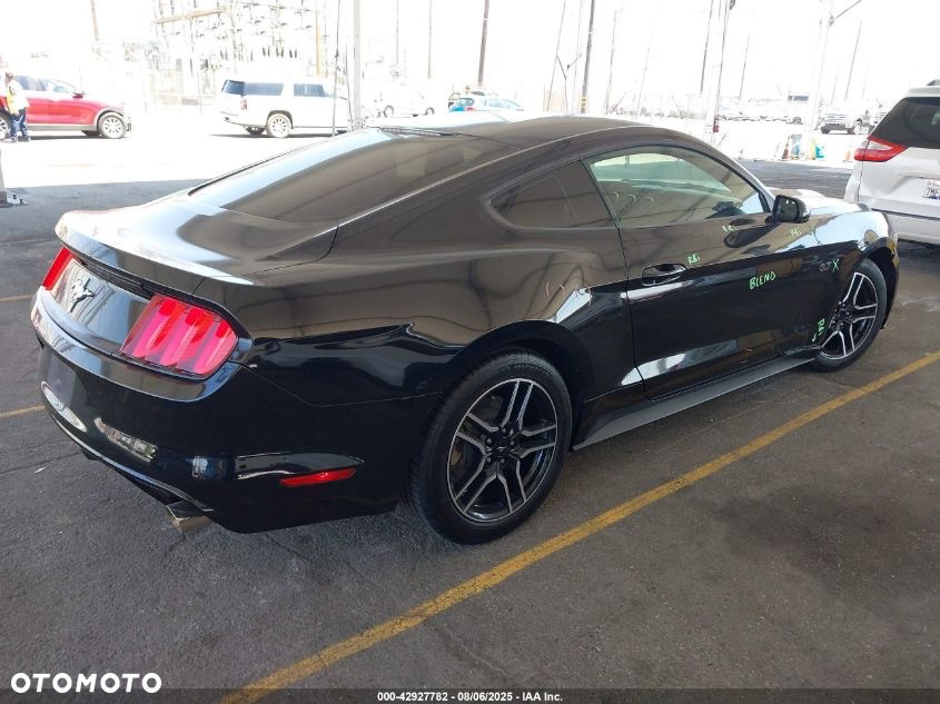 Ford Mustang 3.7 V6 Premium - 7