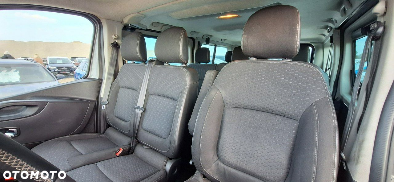 Opel Vivaro - 9