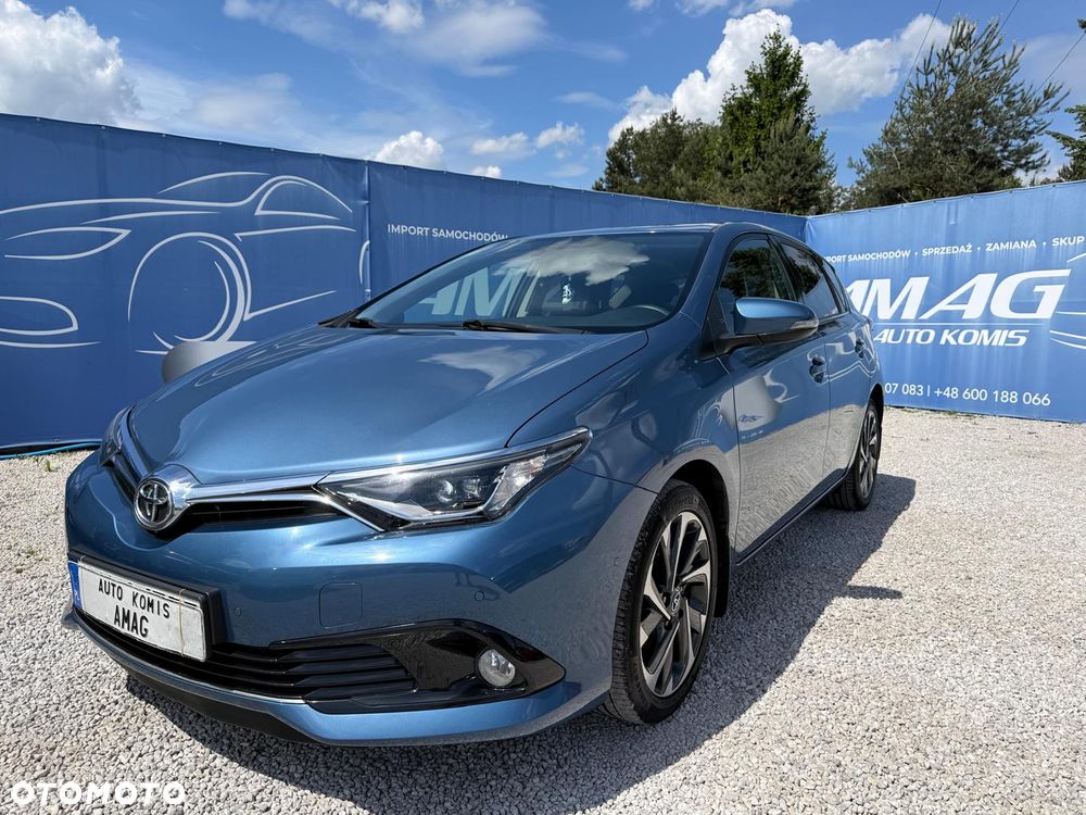 Toyota Auris 1.6 Premium Comfort - 2