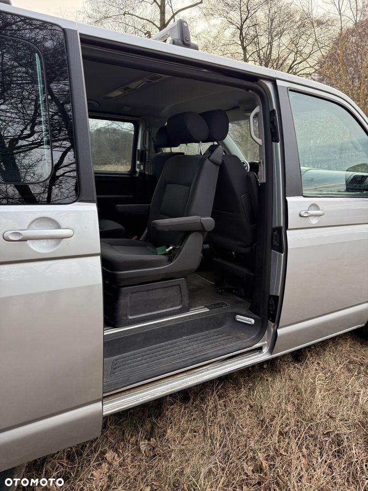 Volkswagen Multivan - 37
