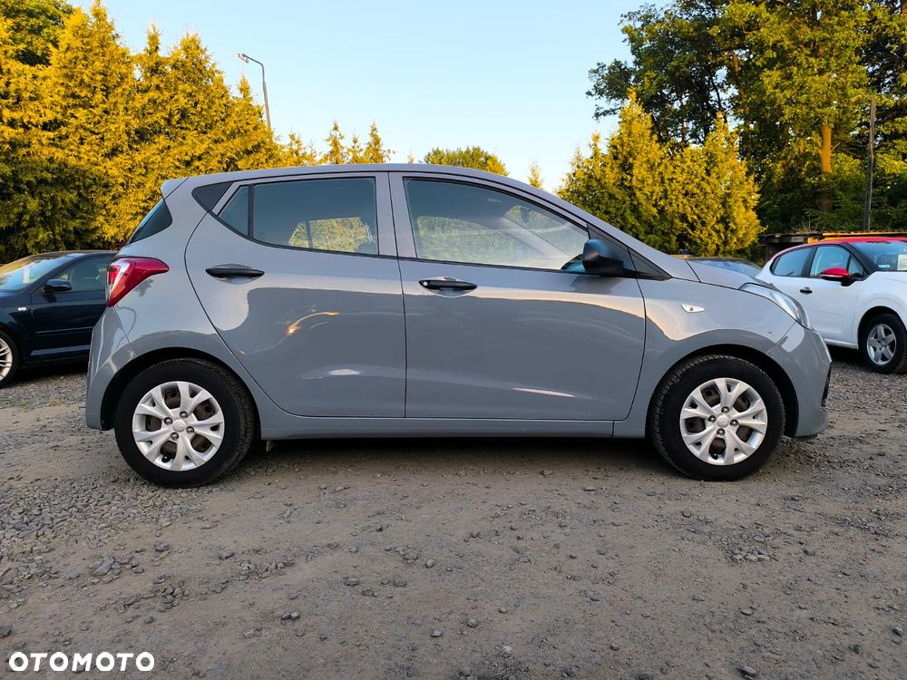 Hyundai i10 - 12