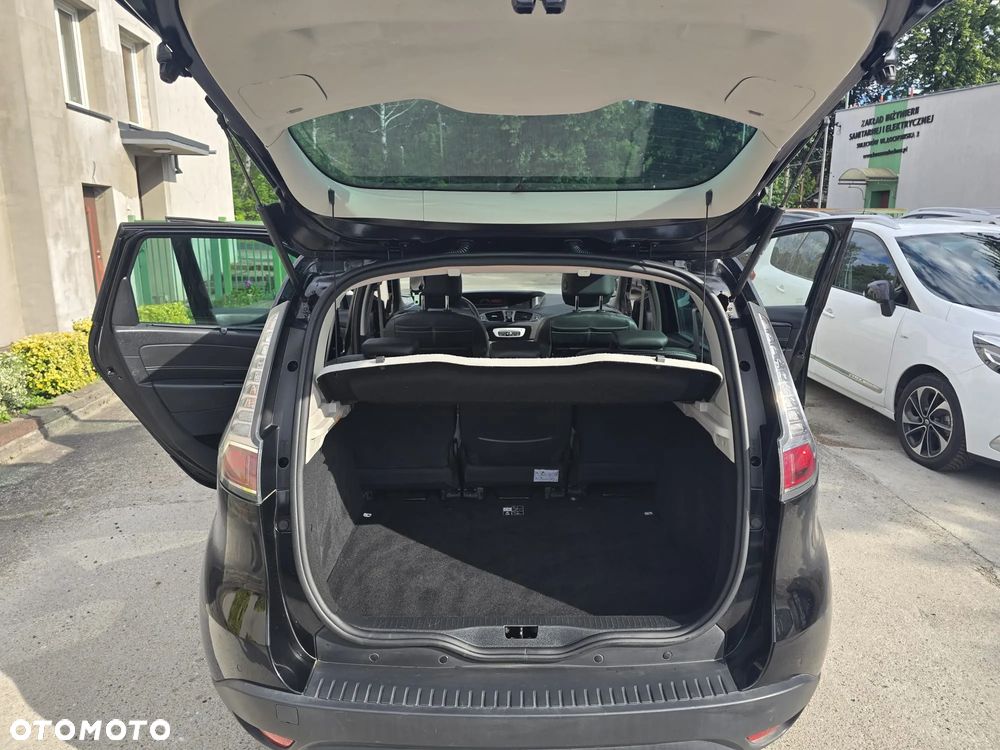 Renault Scenic - 23