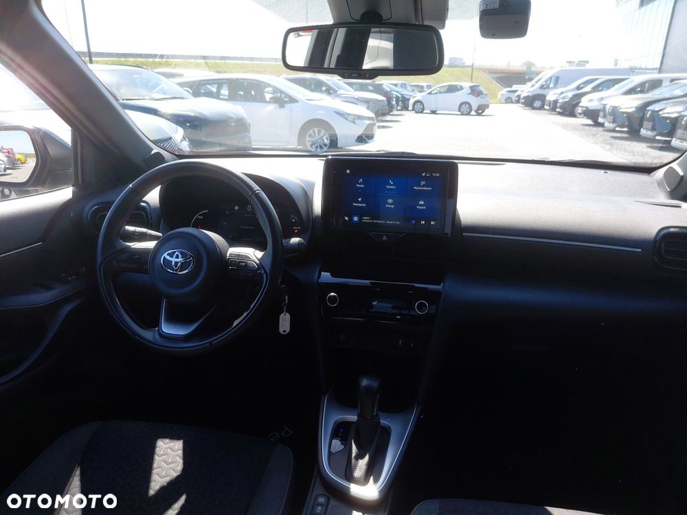 Toyota Yaris Cross - 11