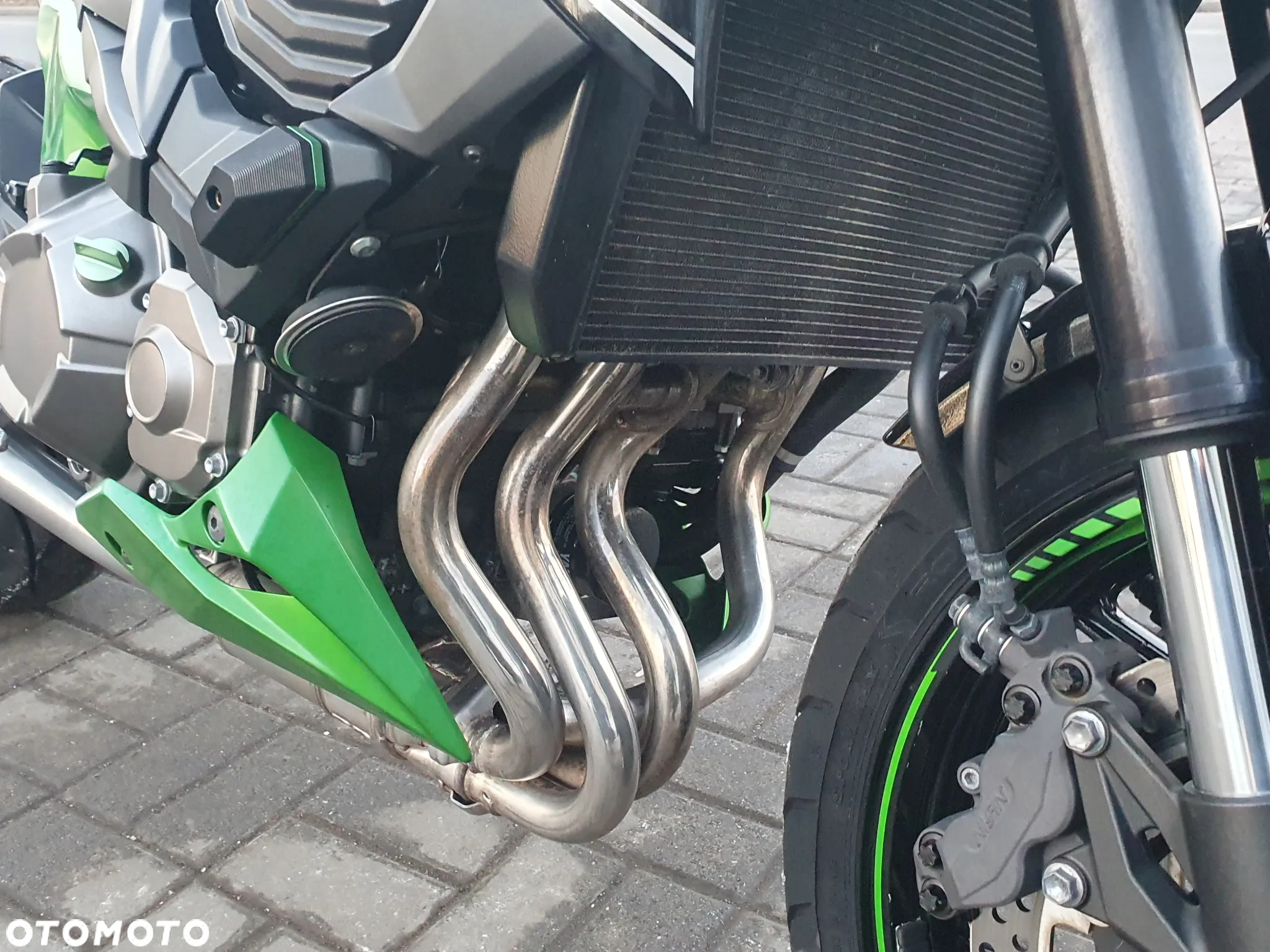 Kawasaki Z - 15