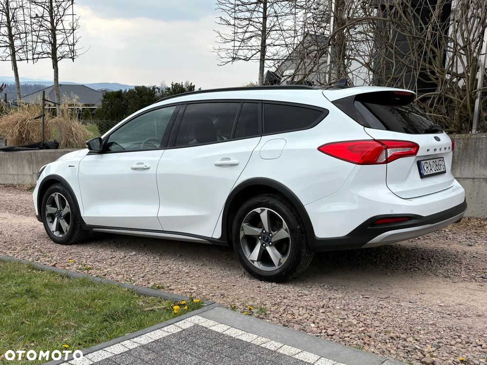 Ford Focus 2.0 EcoBlue Active Business - 6