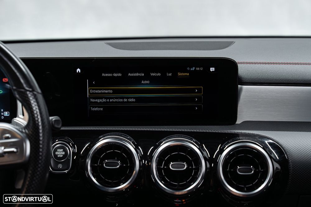 Mercedes-Benz CLA 180 d Shooting Brake AMG Line Aut. - 39