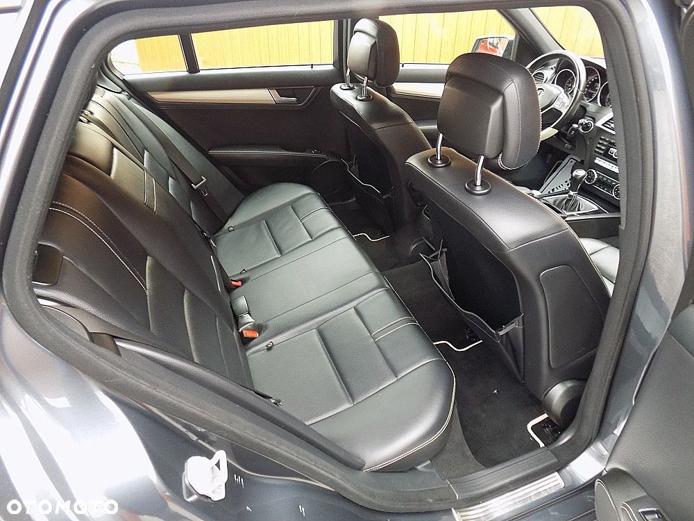 Mercedes-Benz Klasa C 200 CDI DPF (BlueEFFICIENCY) - 7
