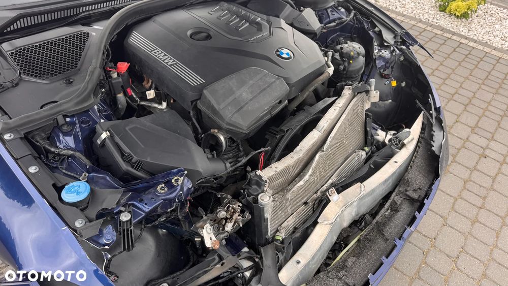 BMW Seria 3 320i GPF Advantage sport - 13