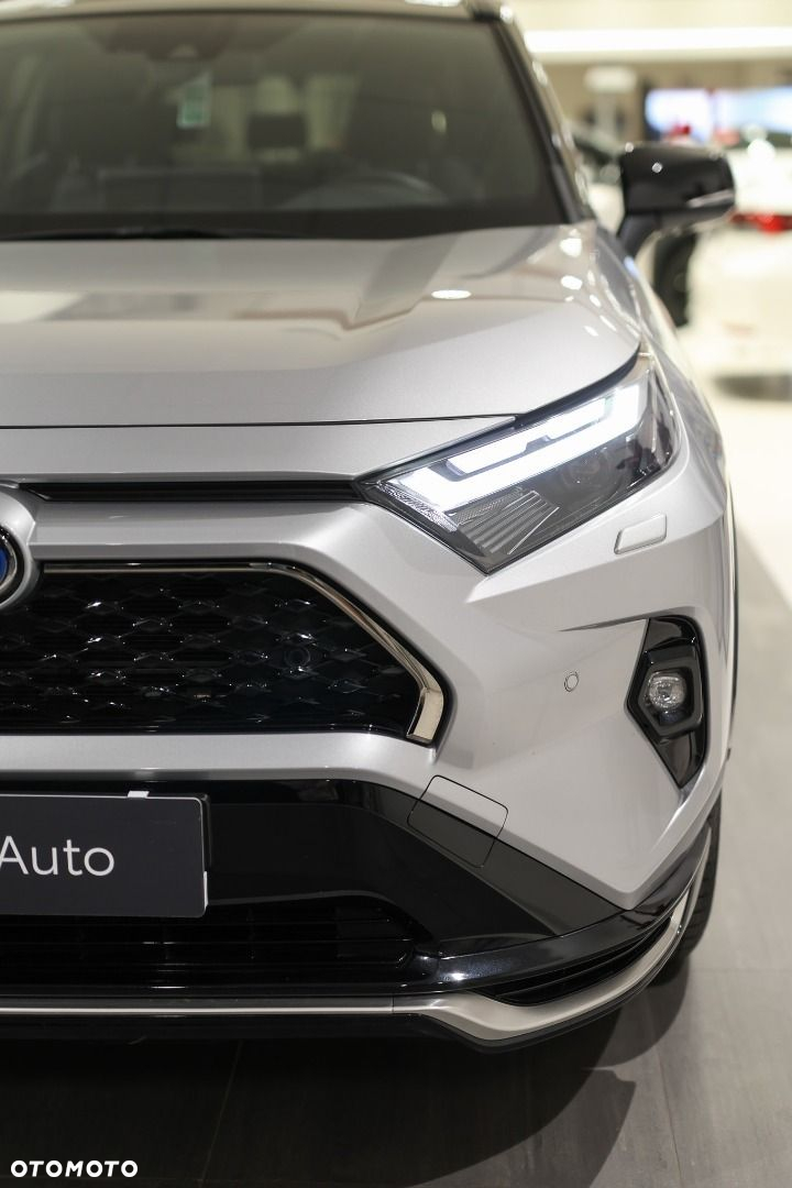 Toyota RAV4 - 24