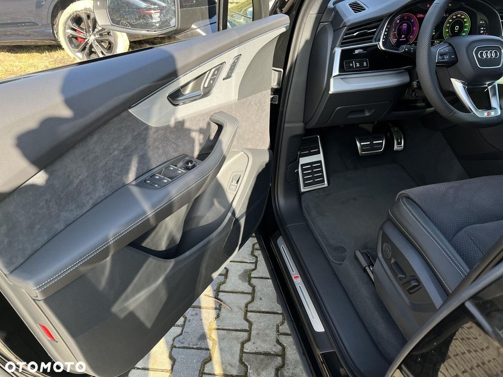 Audi Q7 - 28
