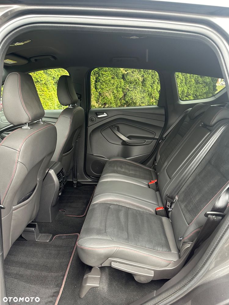 Ford Kuga 2.0 EcoBlue 4x4 ST-LINE - 12