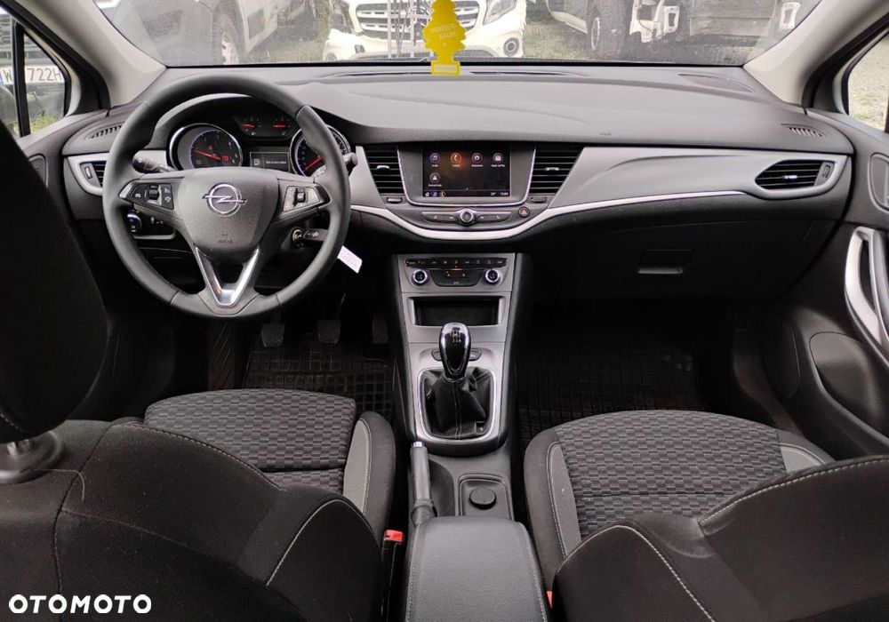 Opel Astra - 7
