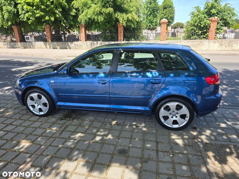 Audi A3 Sportback 2.0 TDI DPF (DSG) S tronic Attraction - 9