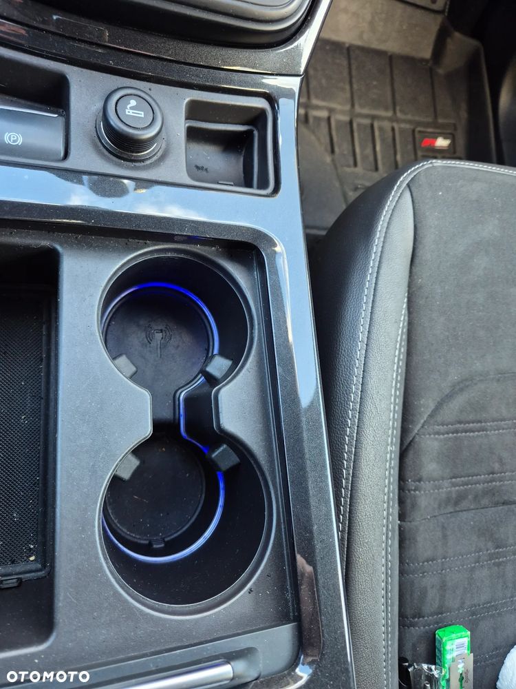 Ford Kuga 2.0 TDCi 4x4 ST-Line - 32