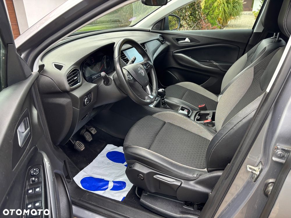 Opel Grandland X 1.2 Start/Stop Business Edition - 13