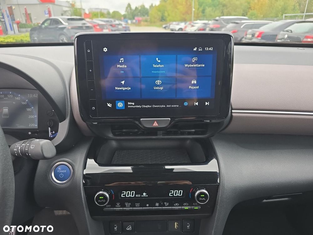 Toyota Yaris Cross Hybrid 1.5 Executive 4x4 - 17