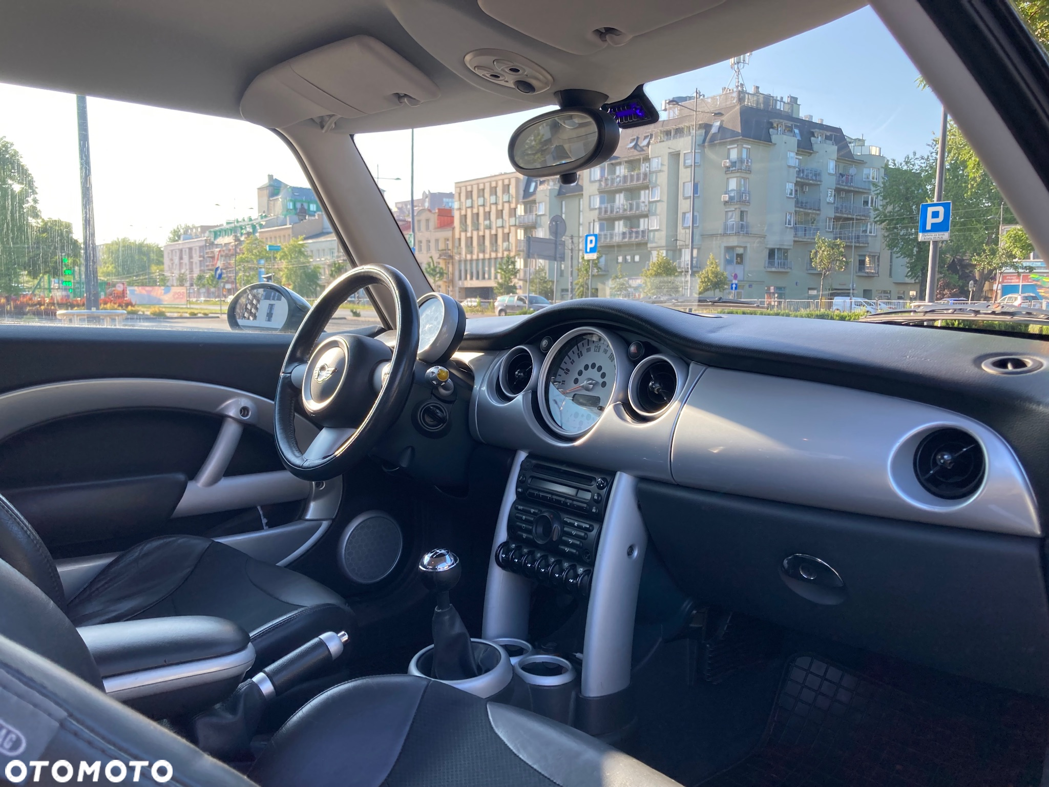 MINI Cooper Standard - 12